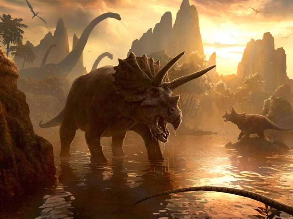 Динозавр с рогами на голове , динозавр с рогами на голове и на носу